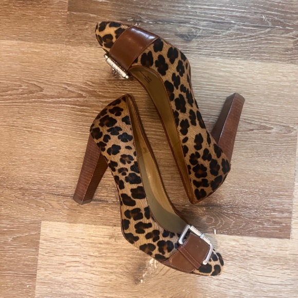 Michael Kors Vero Cuoio Heels Animal Print Suede Size 6 - Picture 3 of 15